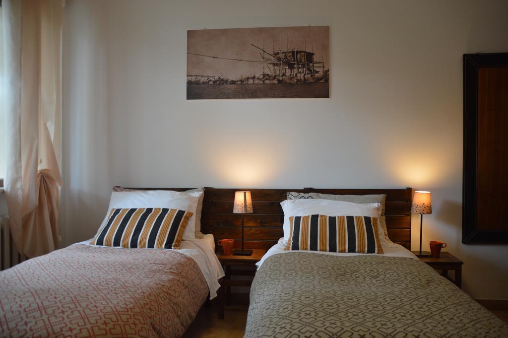 B&B In Villa Civitanova Marche Bagian luar foto